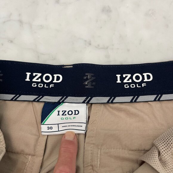 Izod golf shorts - Picture 3 of 3